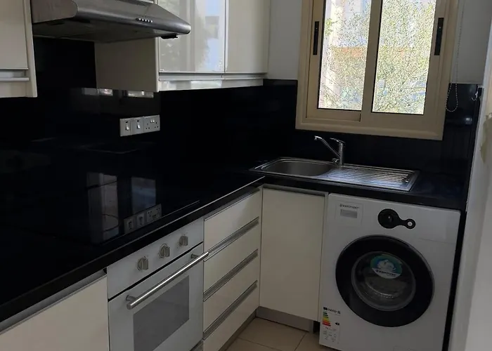 Semesterbostad Casa Elisa With Terrace & Garden Indoor Pool Gym *