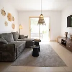 Casa Elisa With Terrace & Garden Indoor Pool Gym