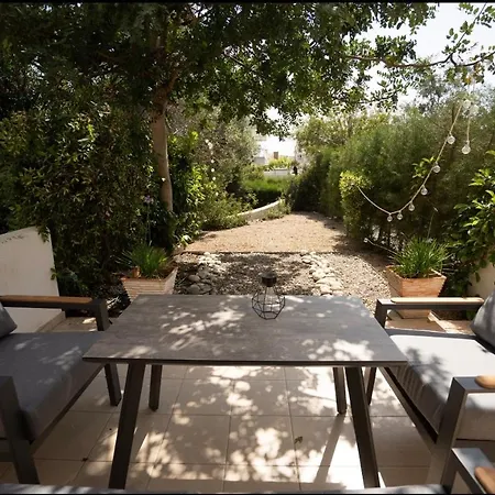 Casa Elisa With Terrace & Garden & Big Pool Area *