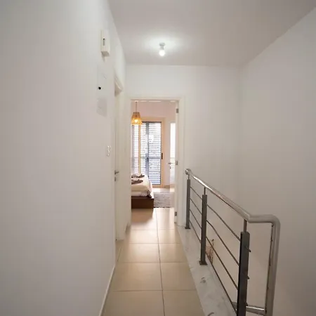 Casa Elisa With Terrace & Garden & Big Pool Area *