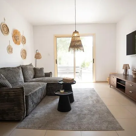 Casa Elisa With Terrace & Garden & Big Pool Area Tatil Evi