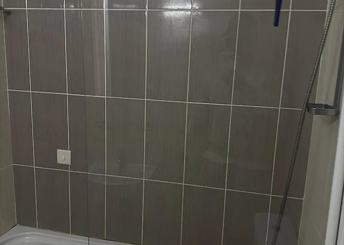 בית נופש Casa Elisa With Terrace & Garden Indoor Pool Gym