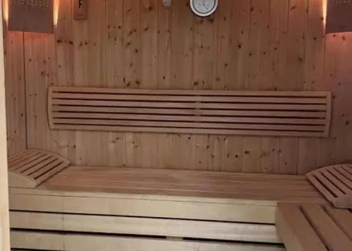 Casa Elisa With Terrace & Garden Indoor Pool Gym Feriehus Paphos