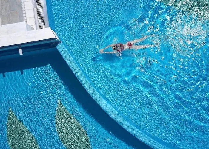 Casa Elisa With Terrace & Garden Indoor Pool Gym Holiday home *