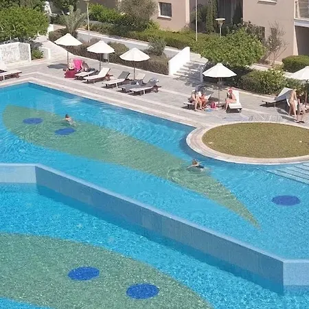 Casa Elisa With Terrace & Garden Indoor Pool Gym 度假居 *